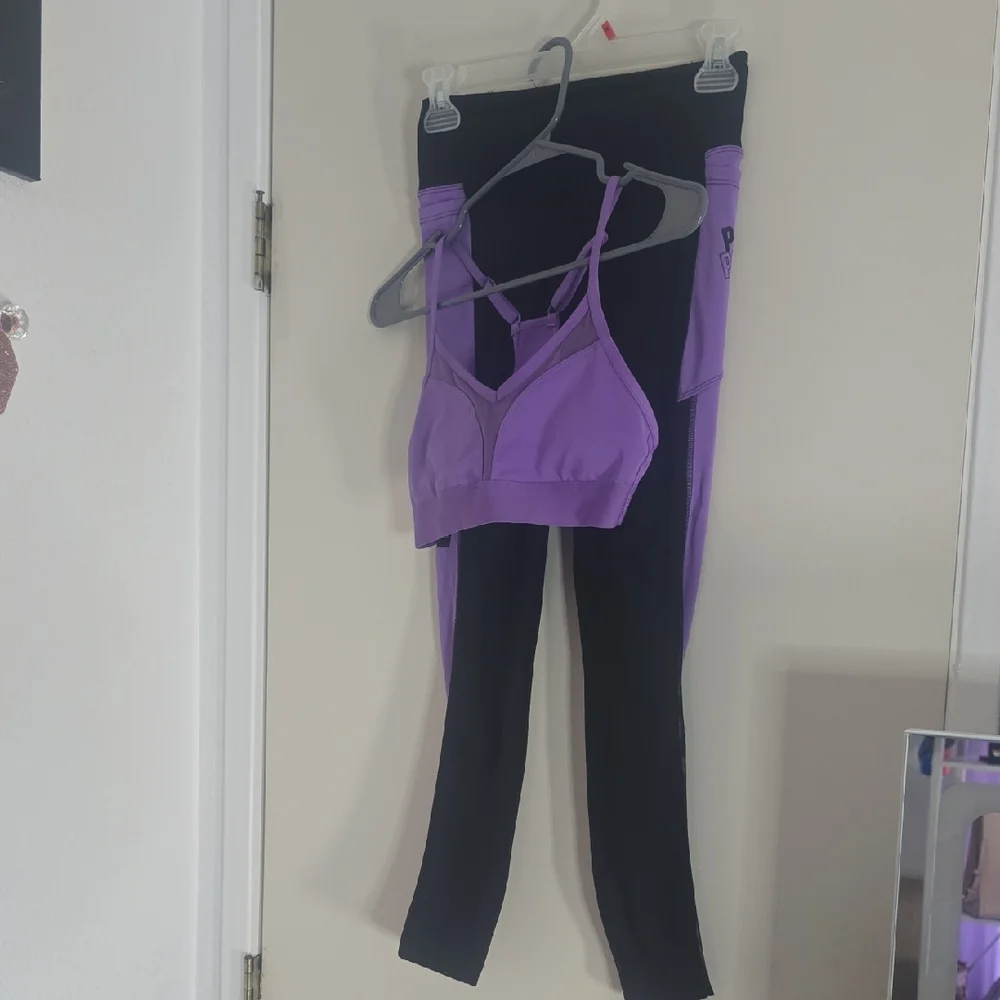 PINK VS Active Purple & Black Activewear Women's Workout Set (EUC)(XS)🖤💜🖤